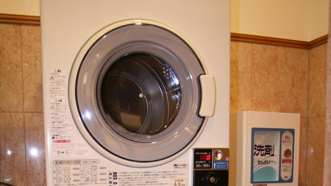 Toyoko Inn Hirosaki Ekimae Bagian luar foto